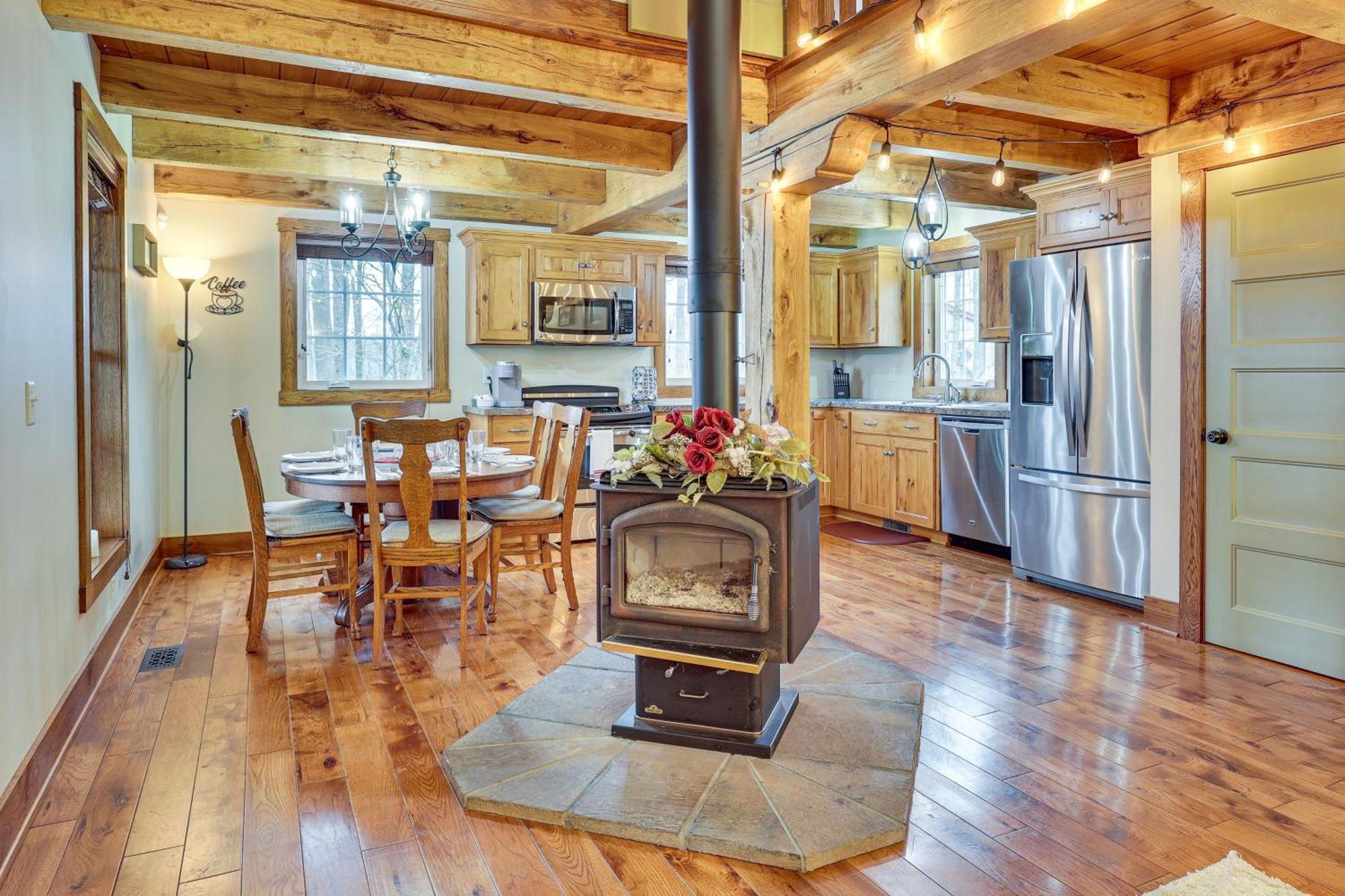 Happy Haven Hill Cabin With Patio And Fire Pit! Dundee Exterior foto